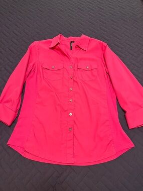 Women’s Button-Down Shirt in Hot Pink - Unknown Brand